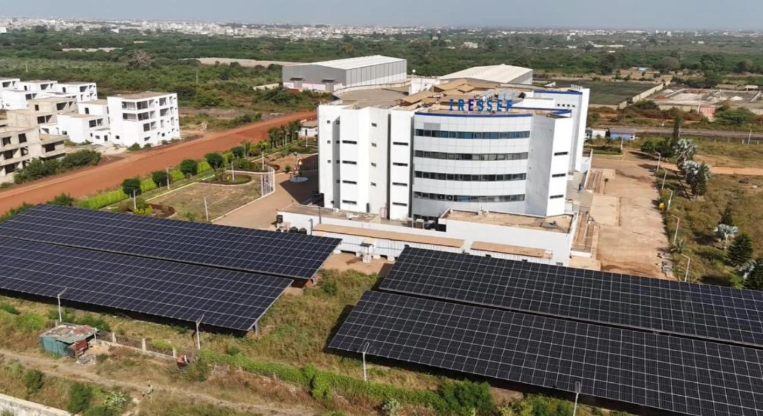 Aménagement de 5 ombrières solaires Dakar